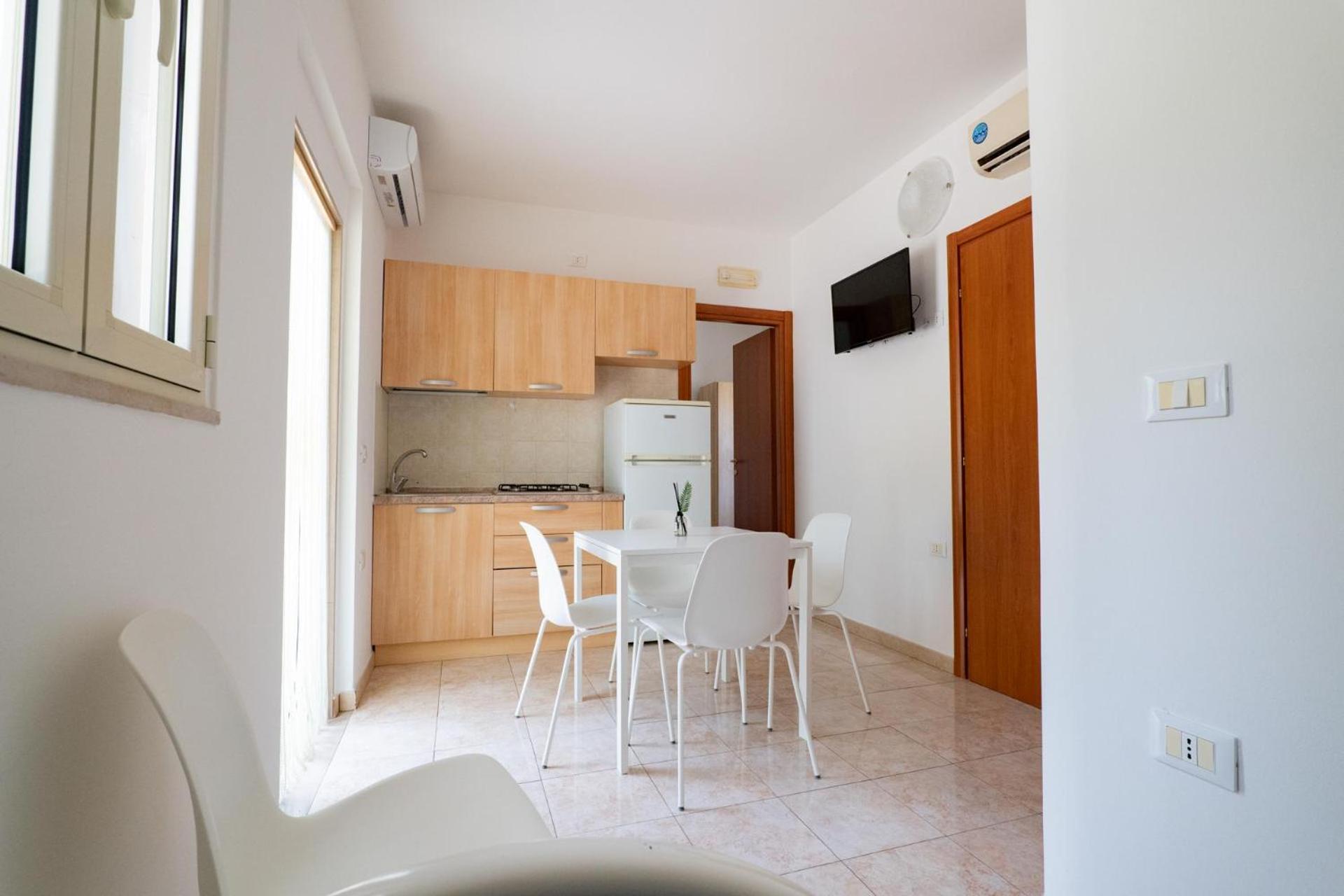 Residence Lido Dei Pini Mattinata Εξωτερικό φωτογραφία