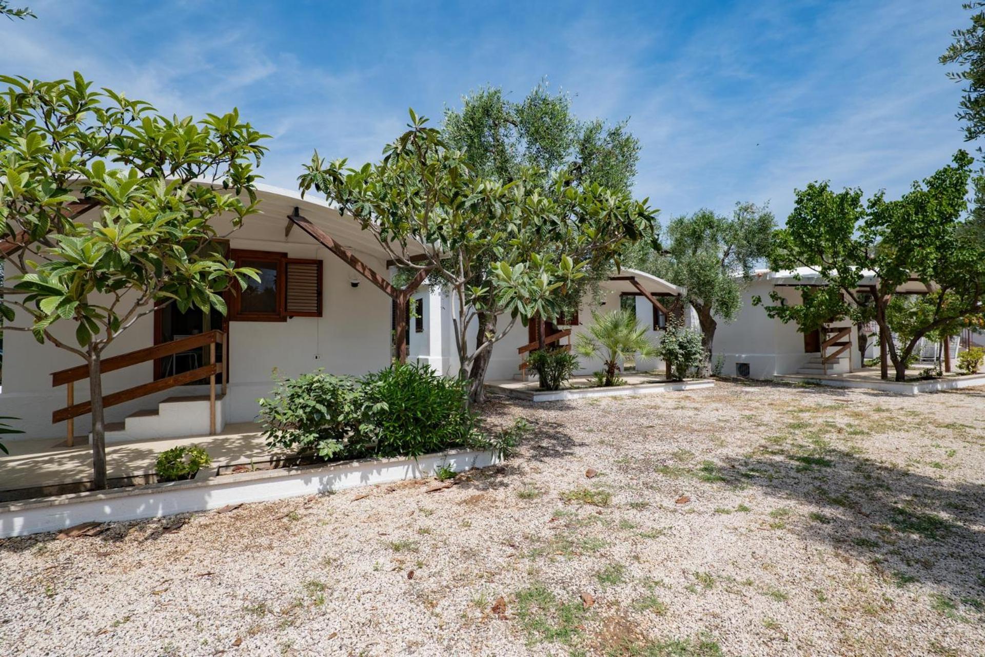 Residence Lido Dei Pini Mattinata Εξωτερικό φωτογραφία